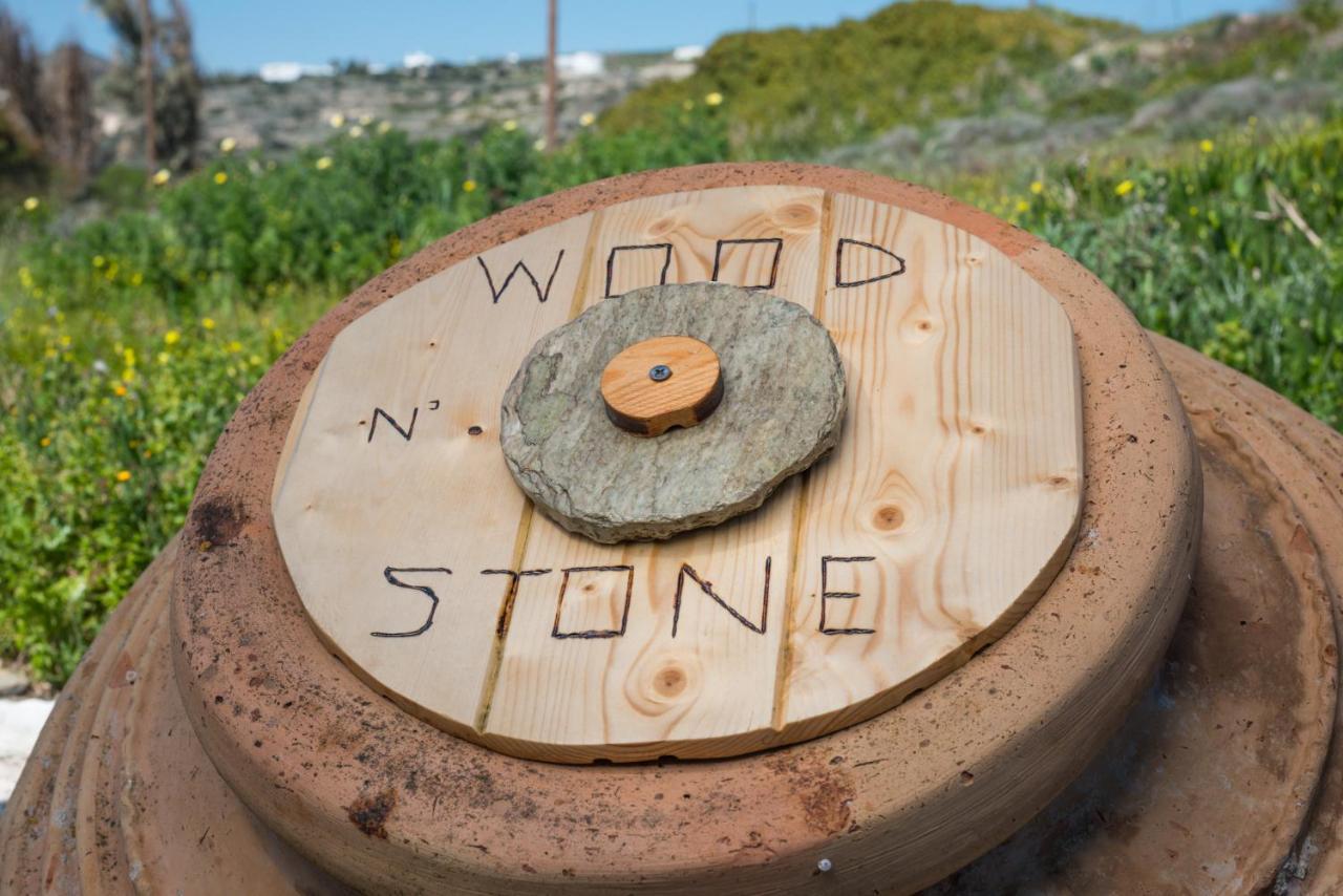Wood And Stone Apartamento Adamantas  Exterior foto